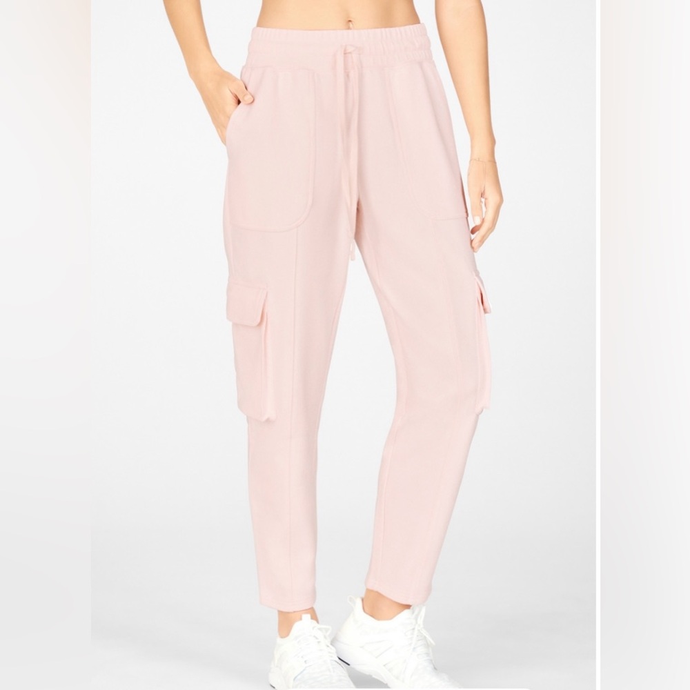 Fabletics | Nyla Cargo Pant | Pink Frost | Large